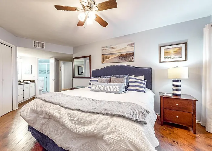 Gulf Point Condominiums #1314